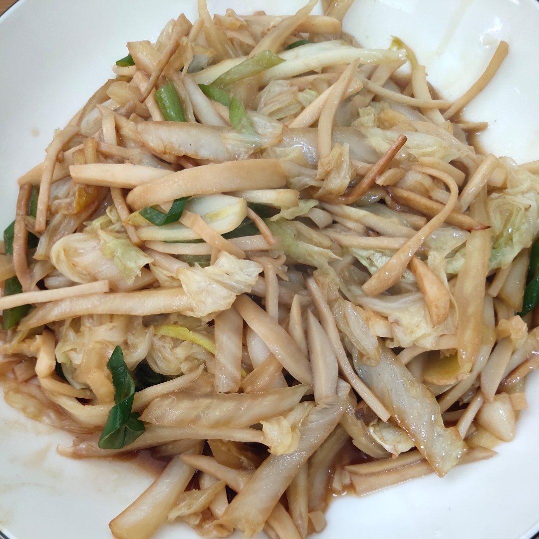 青椒素炒杏鲍菇