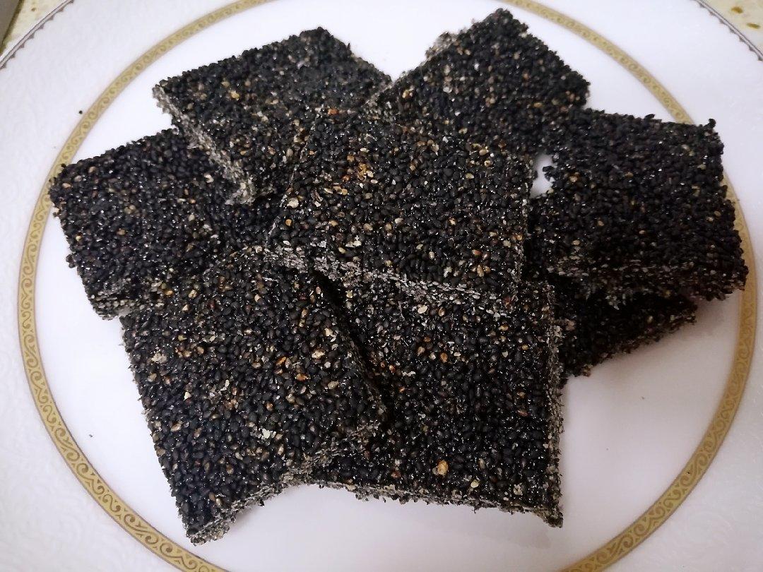 萌萌妈妈m做的黑芝麻糖