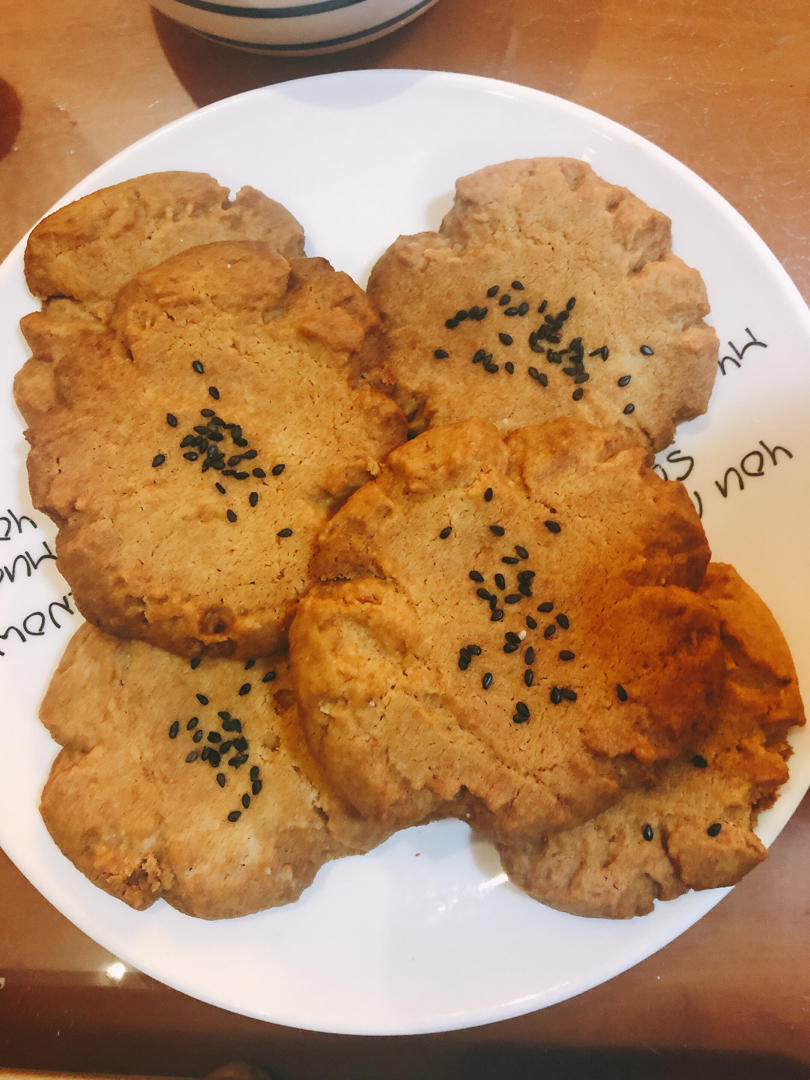 轻轻一按就碎掉的原味桃酥（不输猪油版）