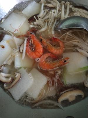 瘦身汤—低脂饱腹鲜虾杂菌汤的做法 步骤9