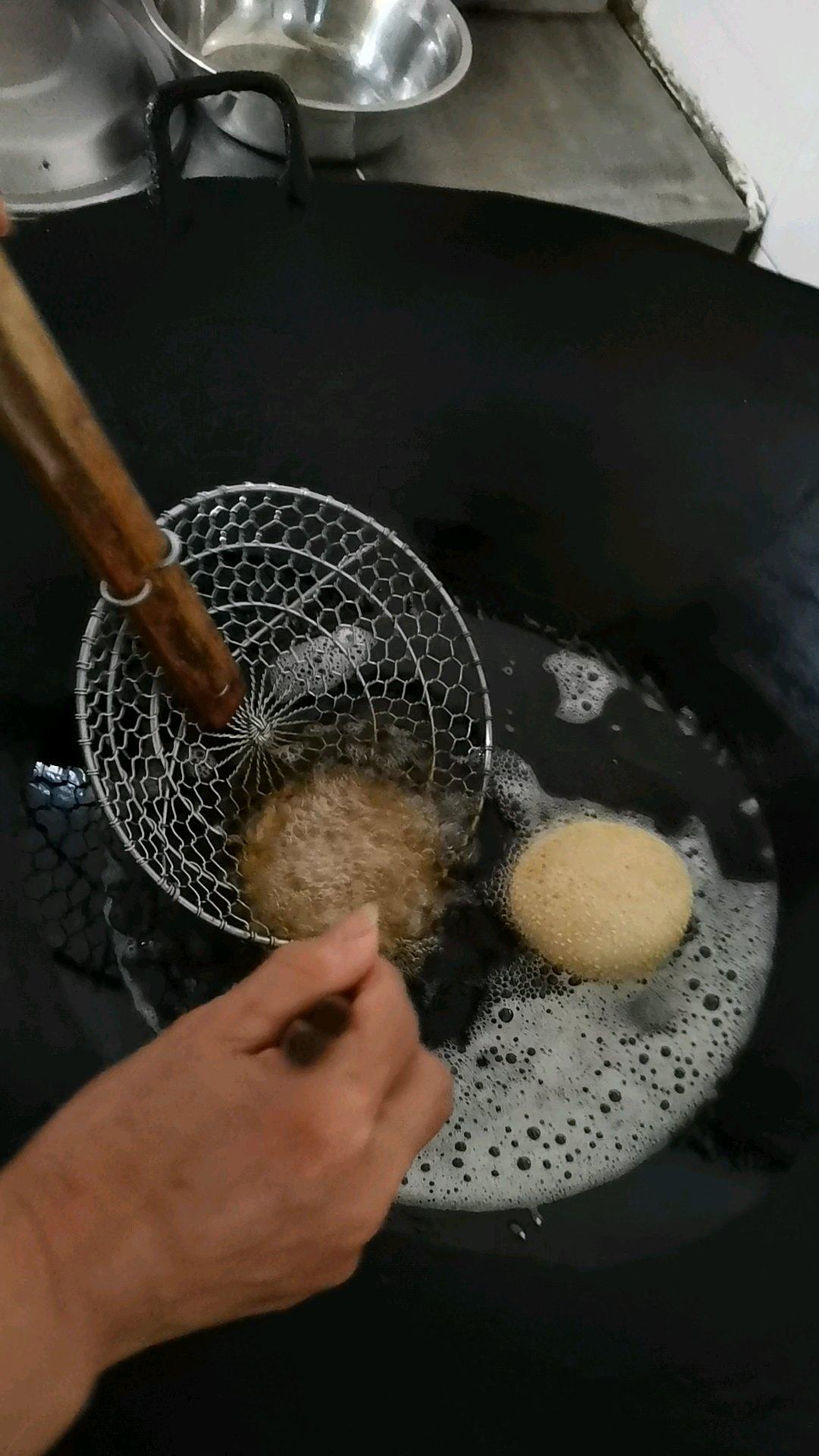 空心麻球（炸煎堆）