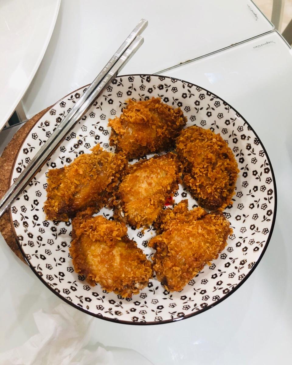 外酥里嫩的炸鸡翅（麦当劳口感）