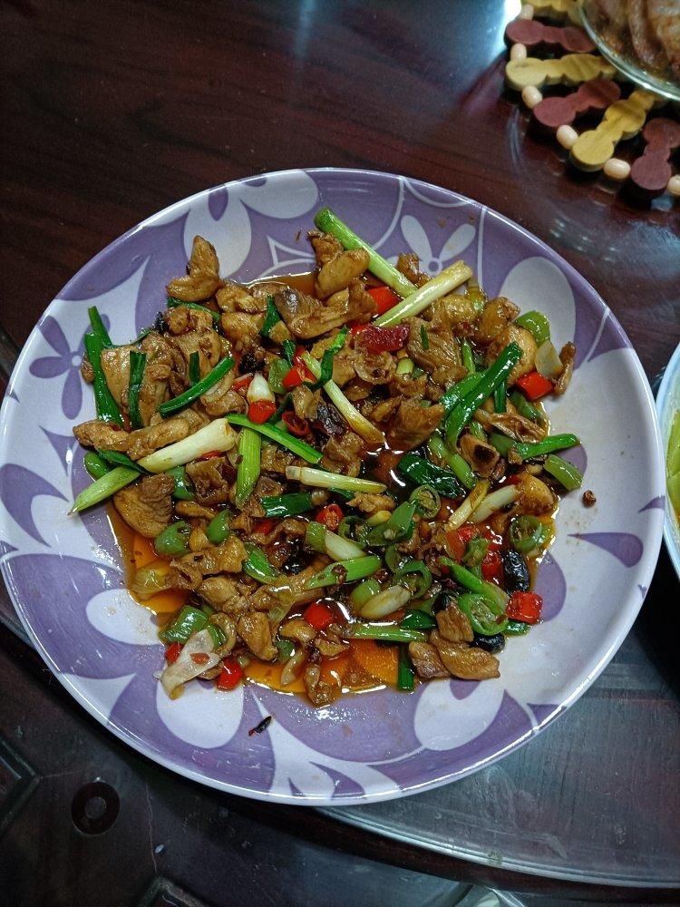 小炒鸡腿肉