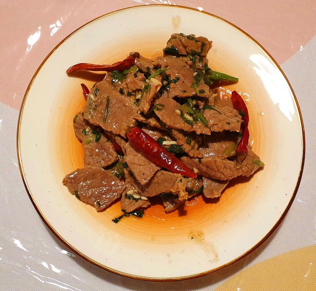 小炒牛肉