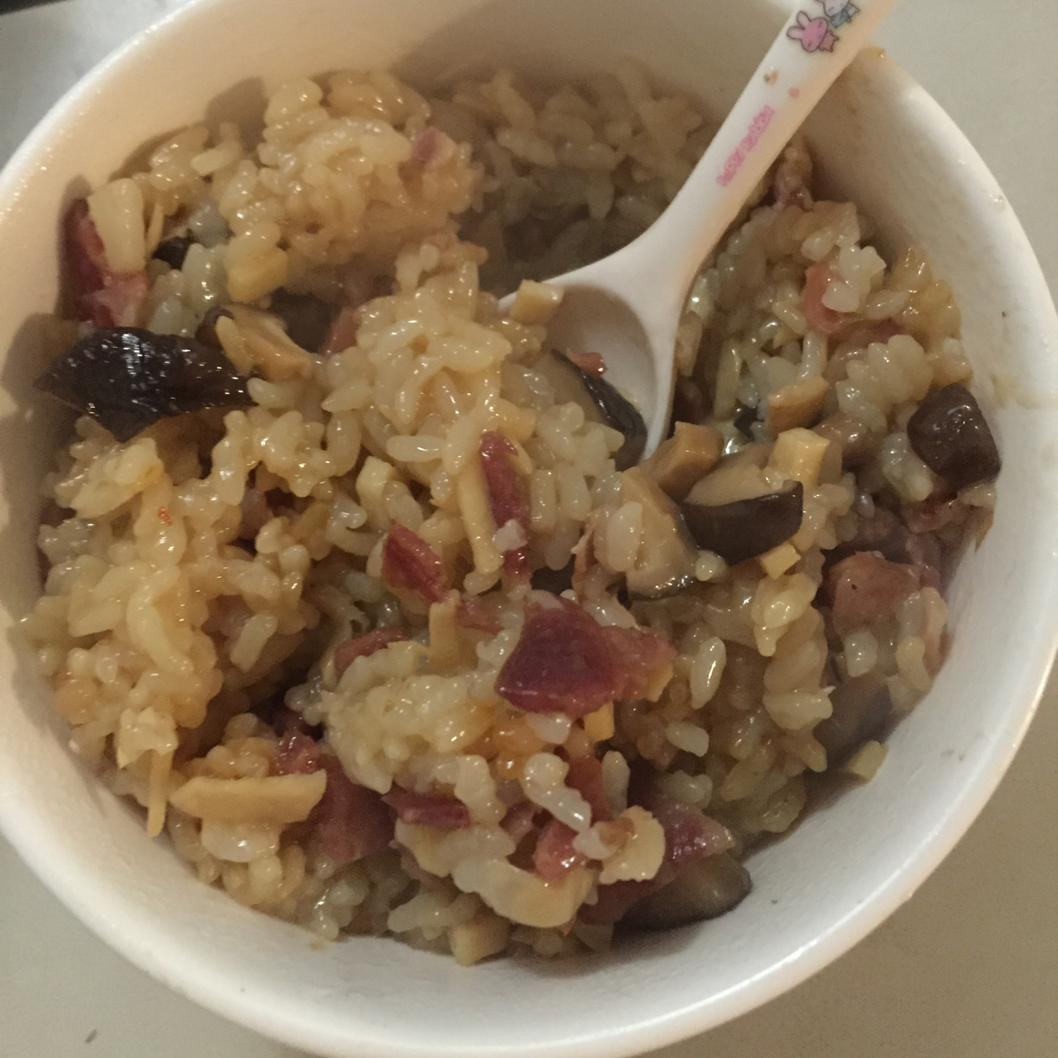 电饭锅版香菇腊肠饭