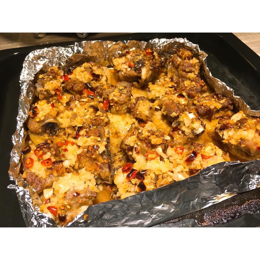 香到骨头里的蒜香排骨（烤箱）
