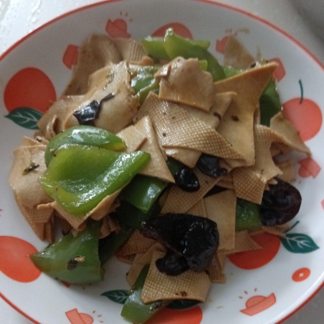 素炒豆腐皮