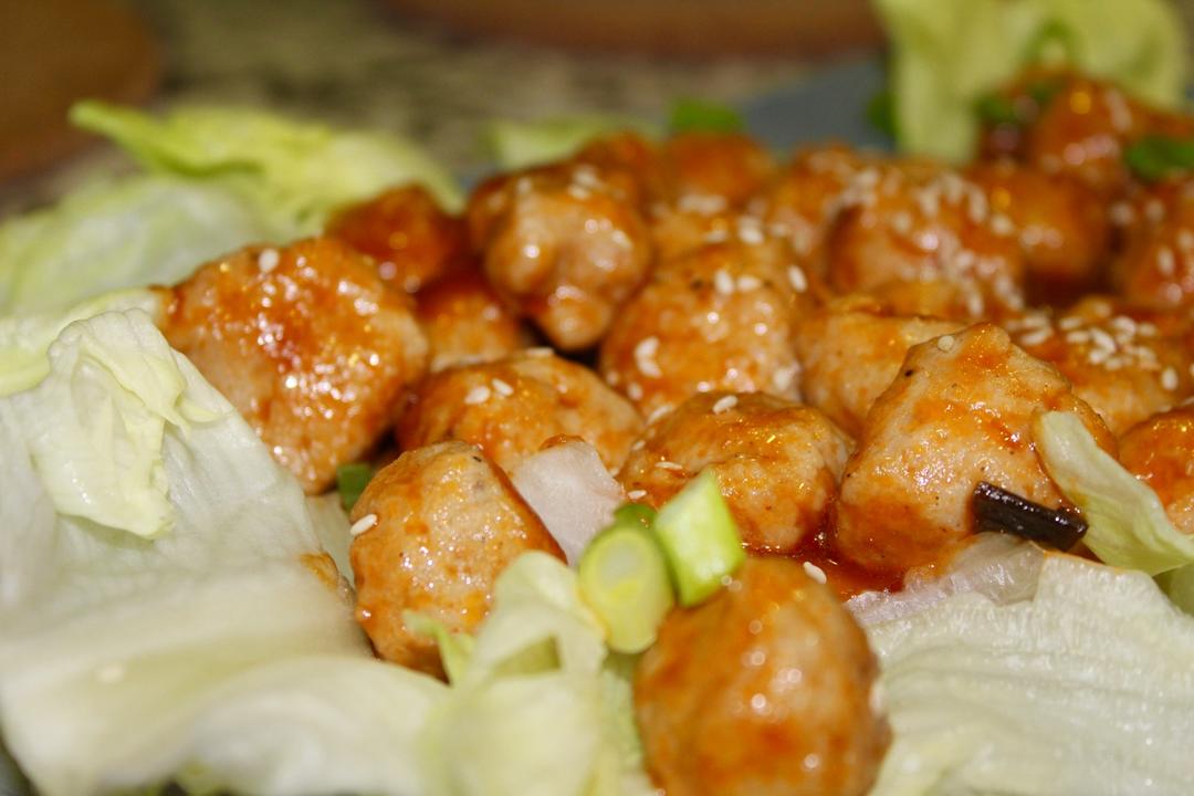 酸酸甜甜【茄汁鸡肉丸】
