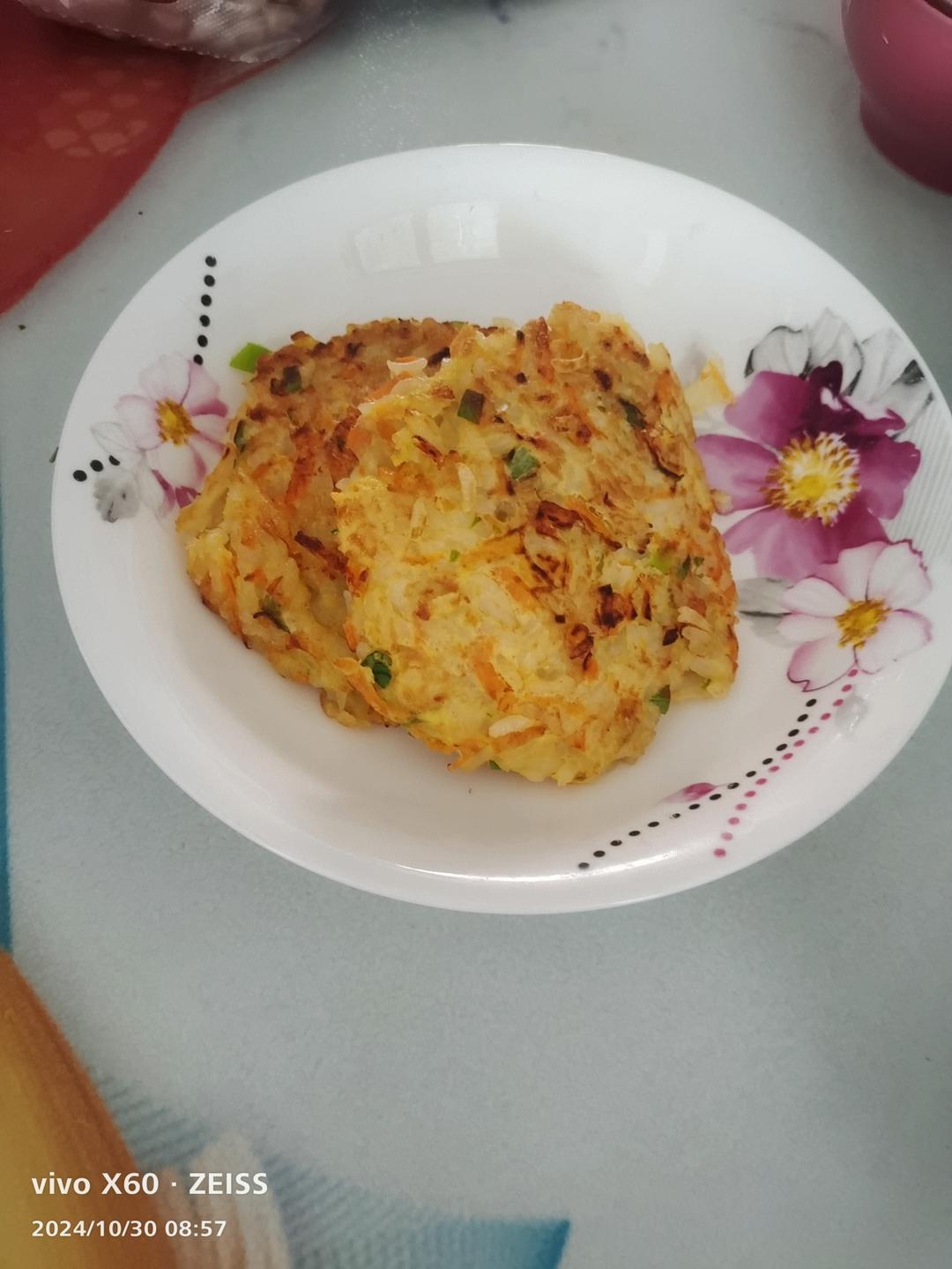 快手早餐…米饭鸡蛋饼