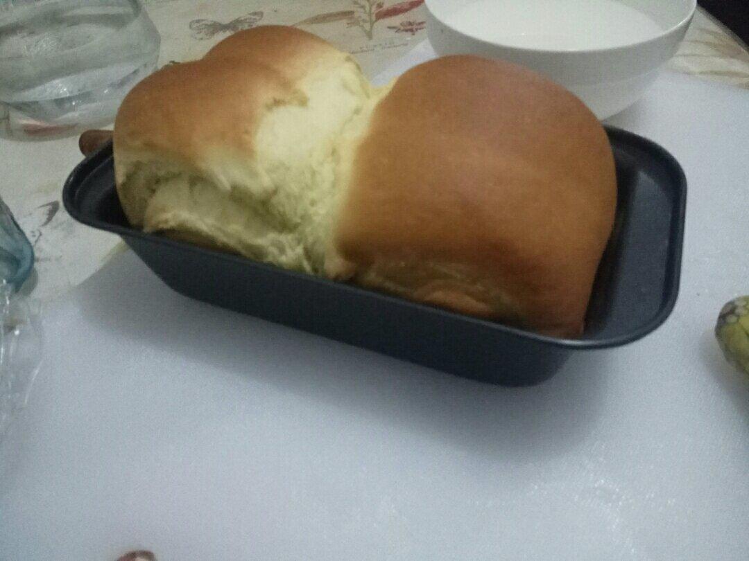 牛奶吐司（附详细步骤图）