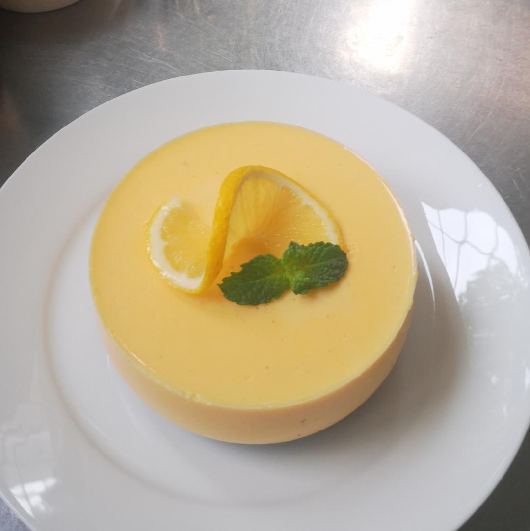 入口即化❗️比慕斯还好吃的柠檬巴巴露亚