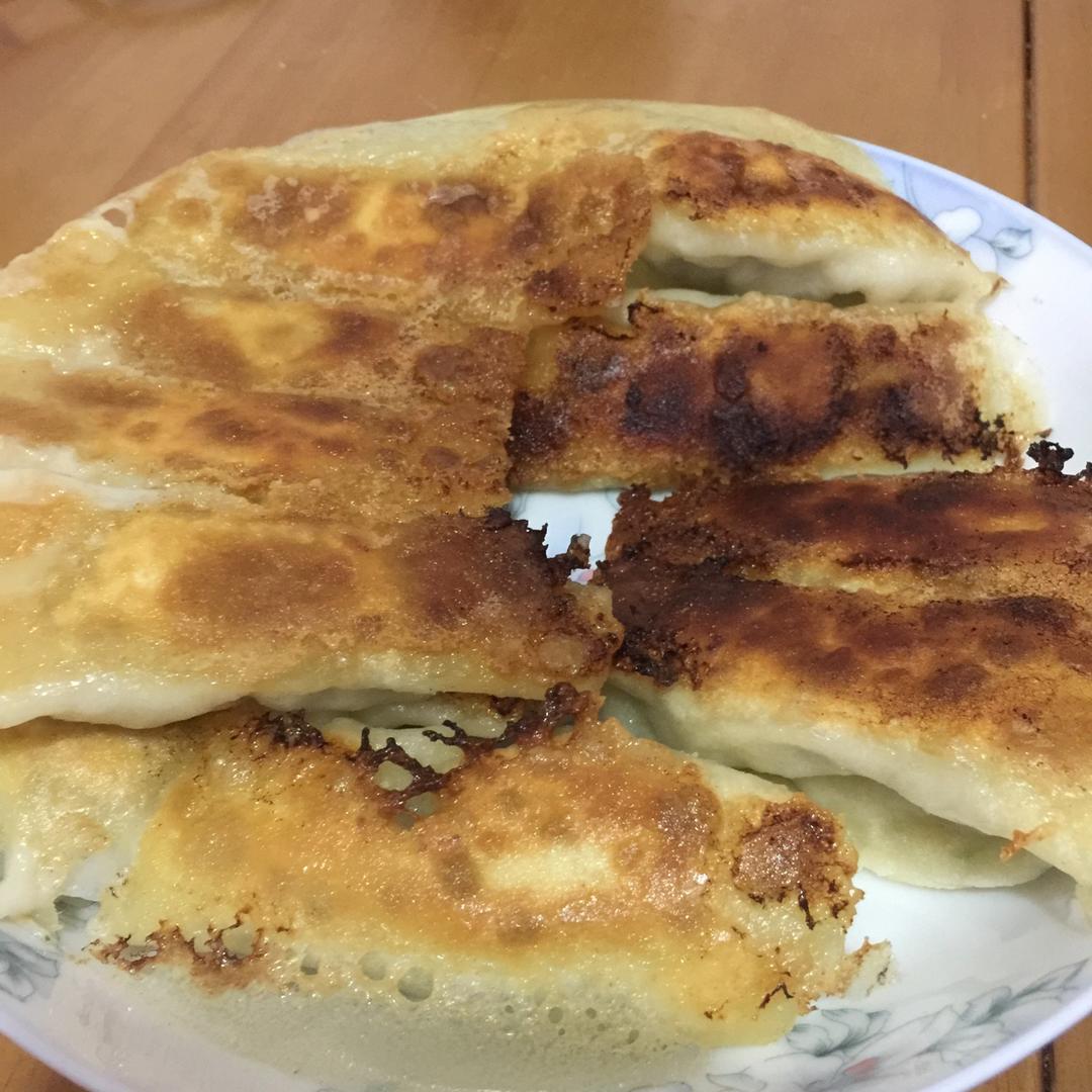 猪肉白菜锅贴