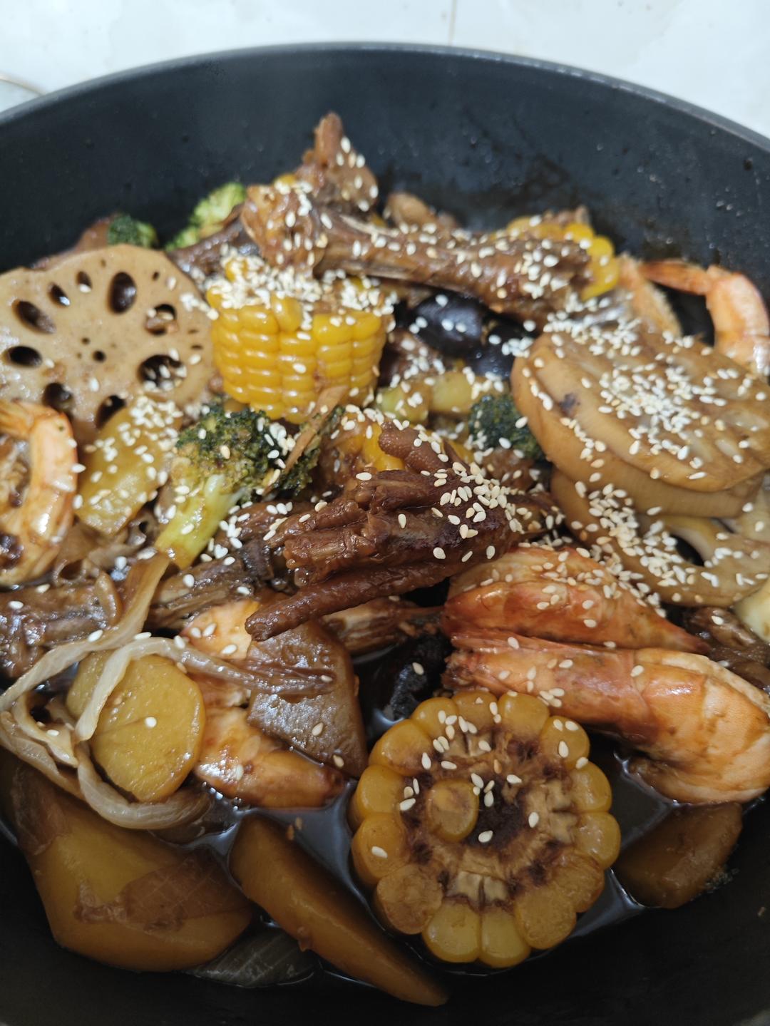 鸡爪虾煲