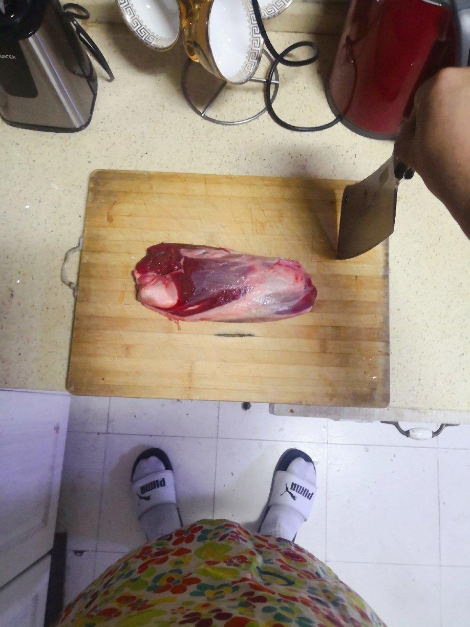 卤牛肉
