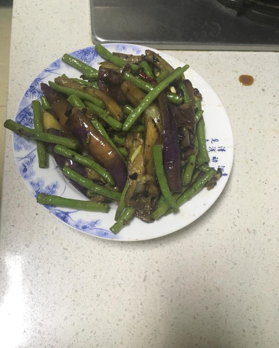 豆角烧茄子