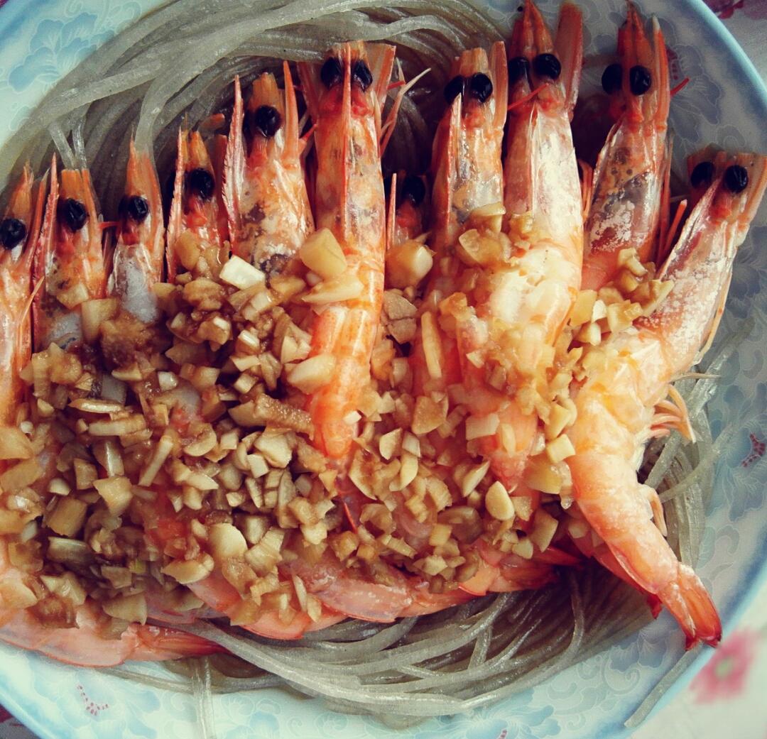 蒜蓉粉丝蒸虾
