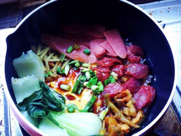 香肠煲仔饭