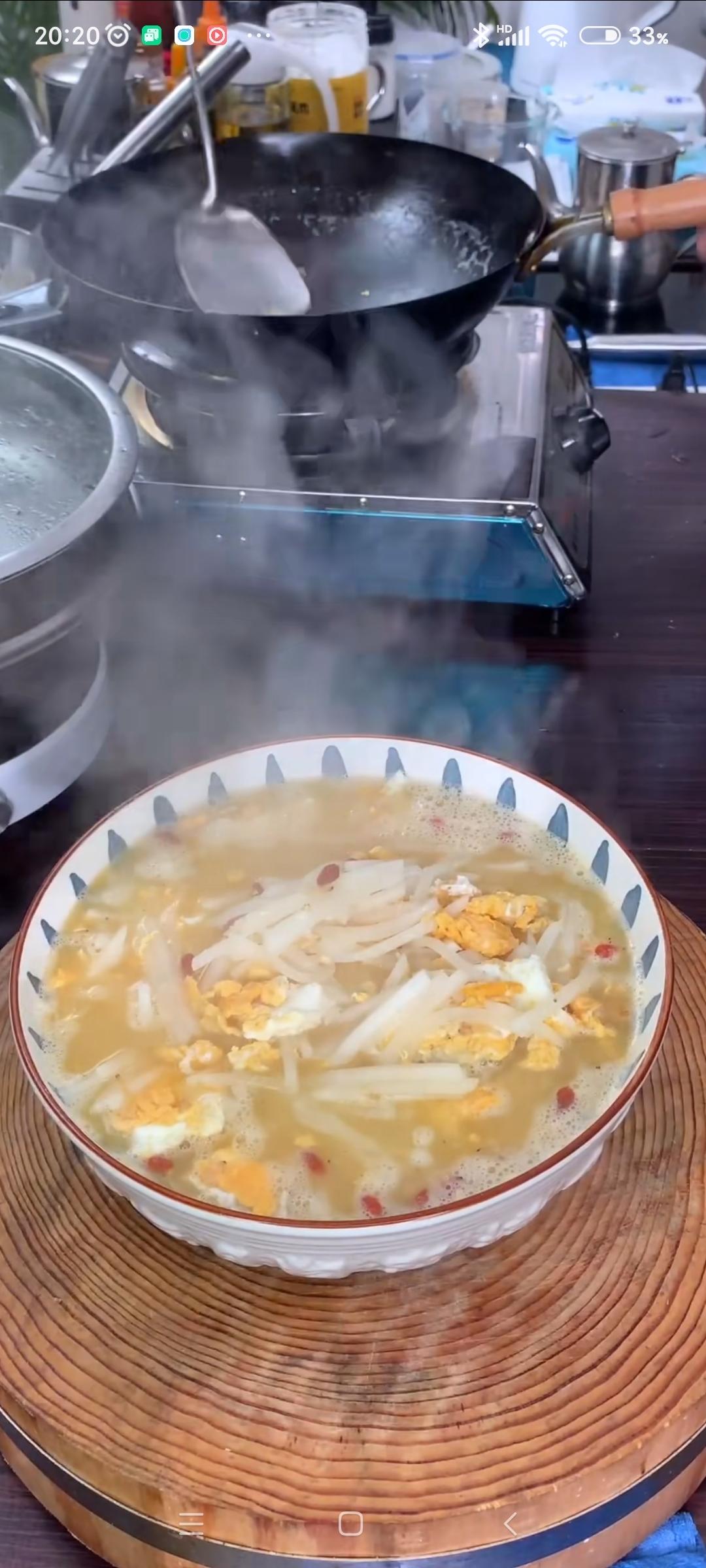 萝卜丝鸡蛋角汤的做法