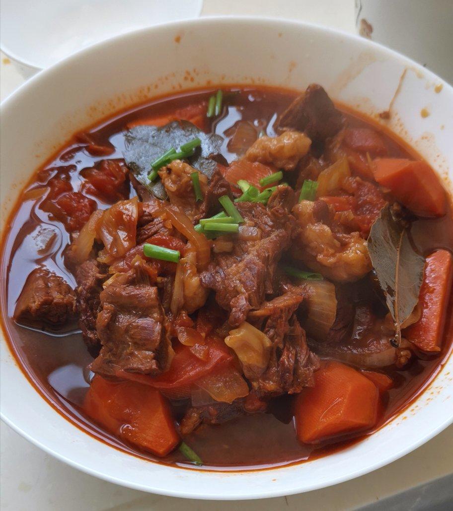 番茄土豆炖牛腩