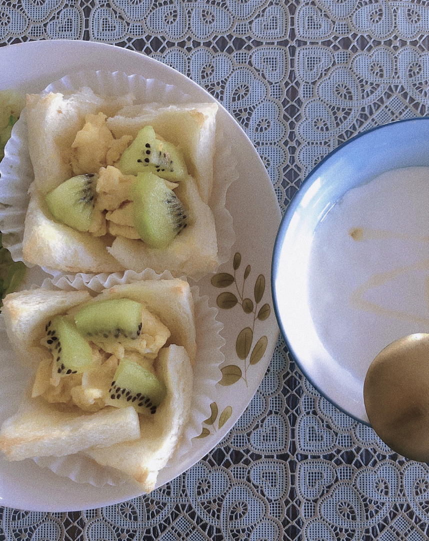 夏日清新营养早餐|水果吐司盏