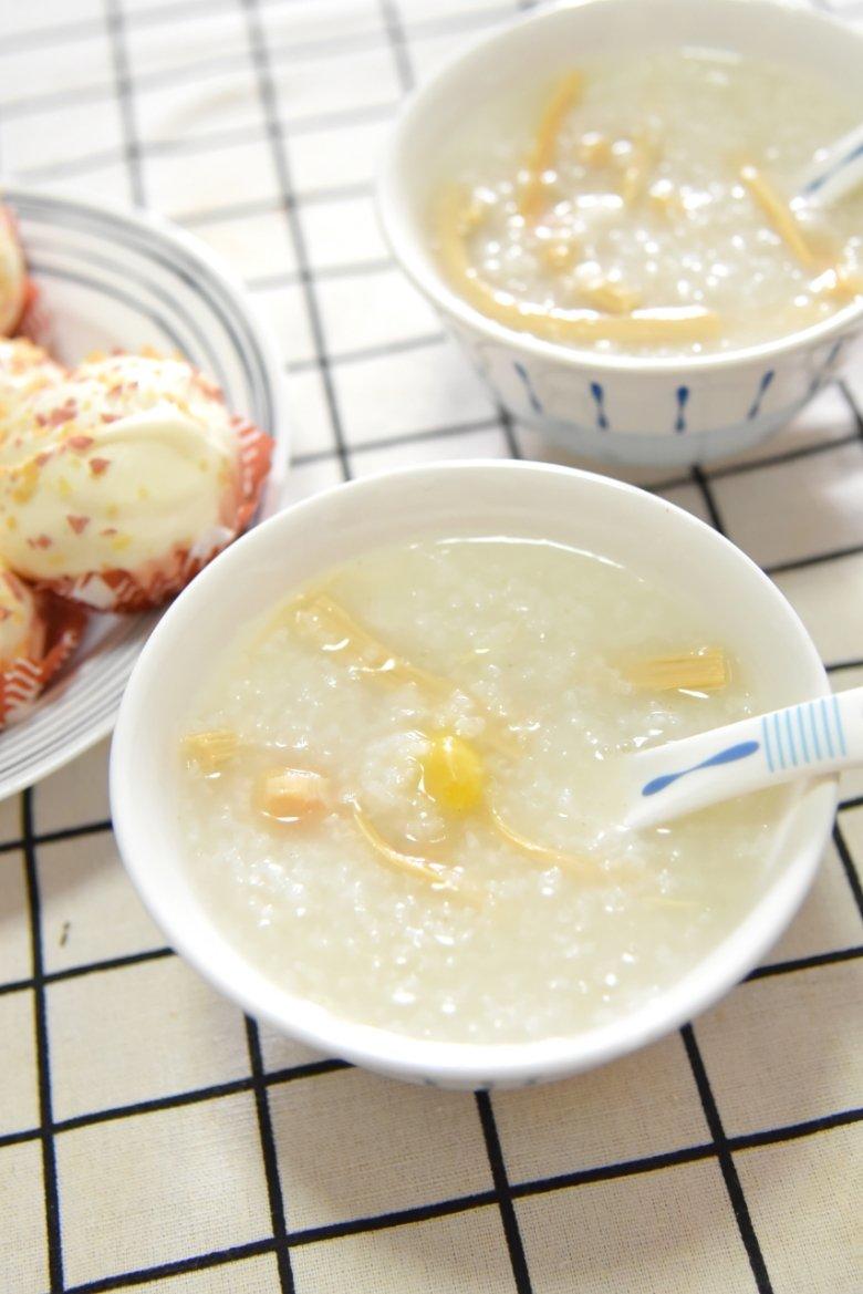 蛋挞妈eaki做的白果腐竹干贝粥