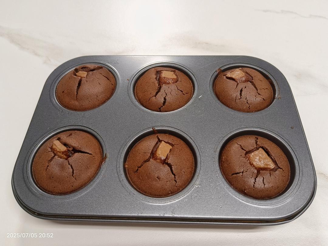 巨简单❗️超快速❗️巧克力玛芬蛋糕❗️好吃哭了