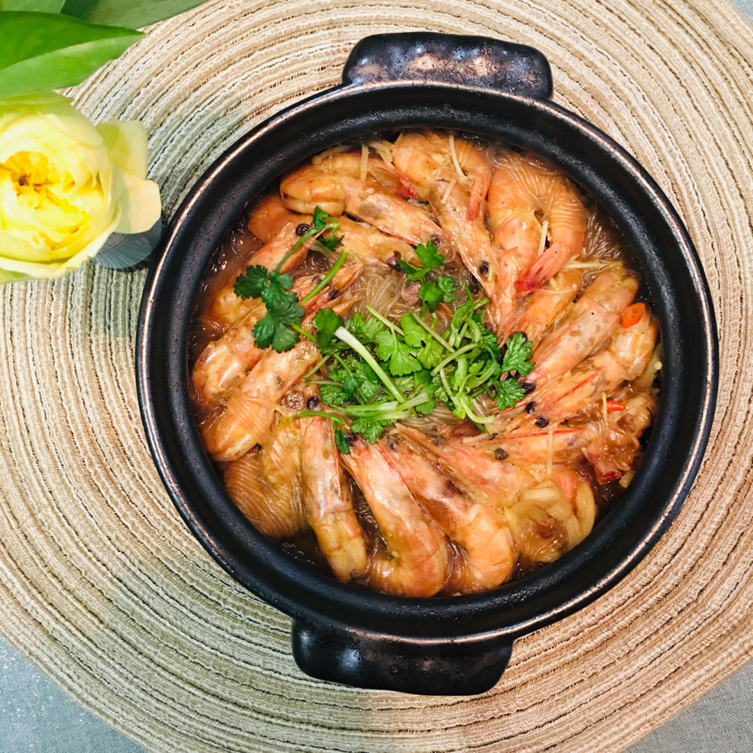 鲜虾粉丝煲