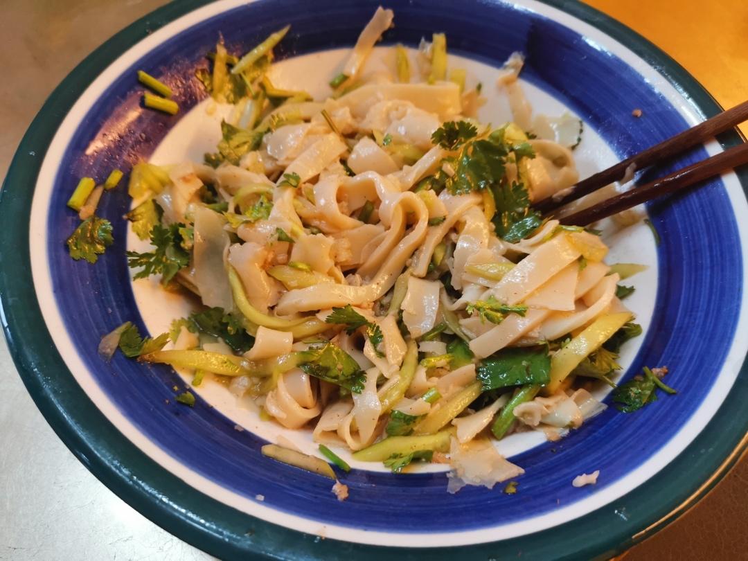 不用水洗的自制凉皮，零失败