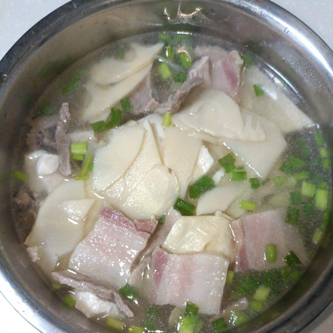 中餐｜浓郁奶白的腌笃鲜（白汤的秘密）