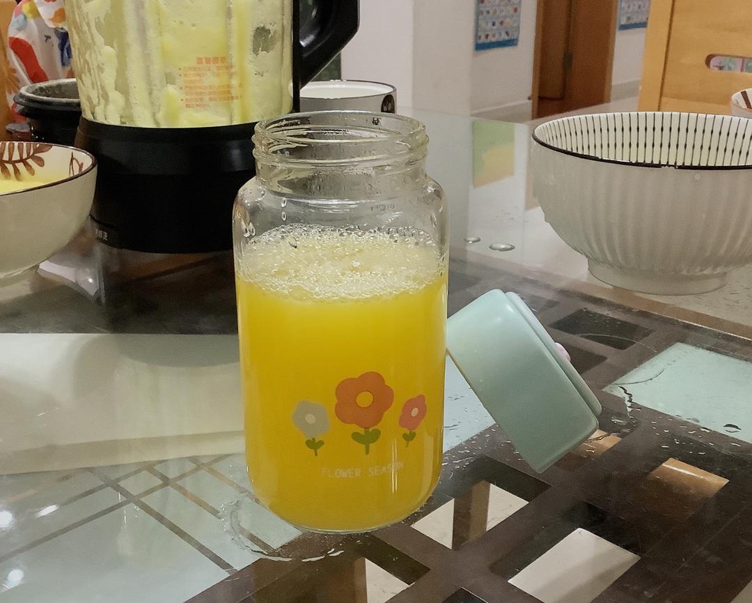 菠萝汁(菠萝奶昔)！夏日必备！