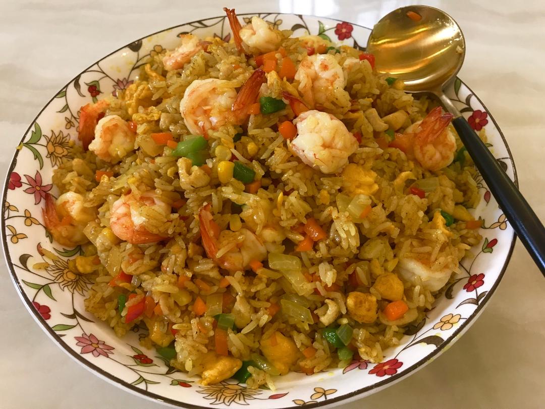 海鲜咖喱炒饭
