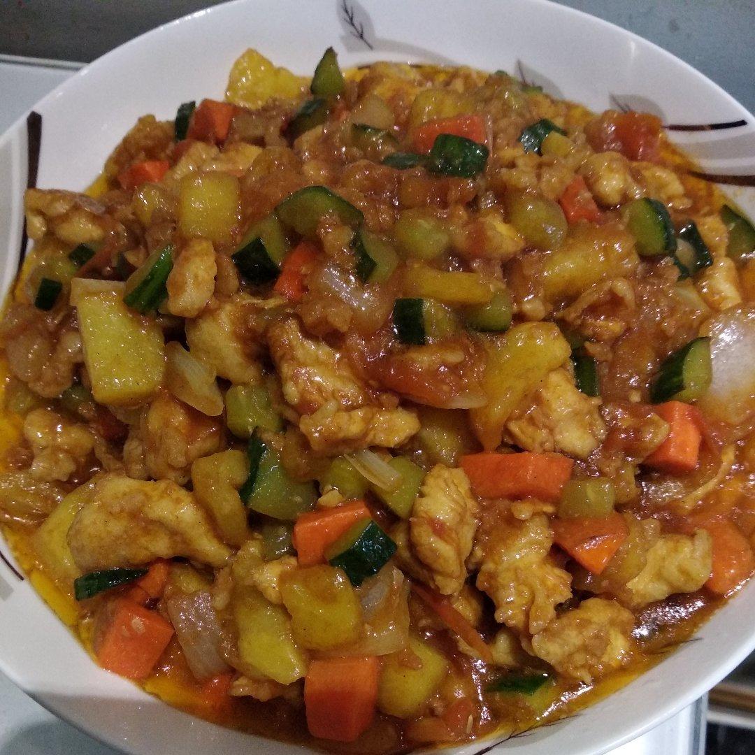 菠萝咕噜肉