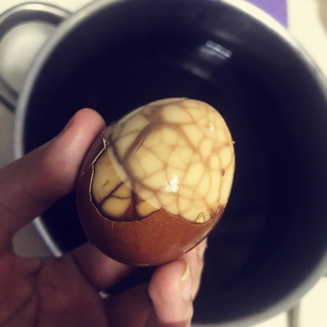 电饭煲煮五香茶叶蛋