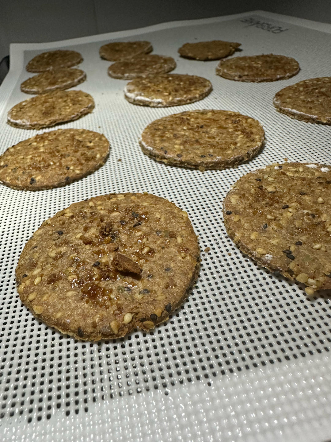 【健康零食】全麦芝麻饼干