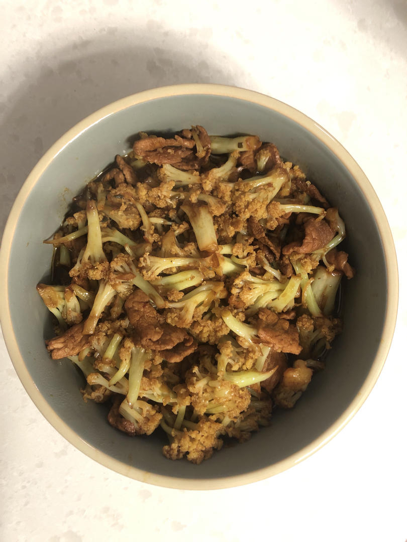 干煸菜花（花菜炒肉）