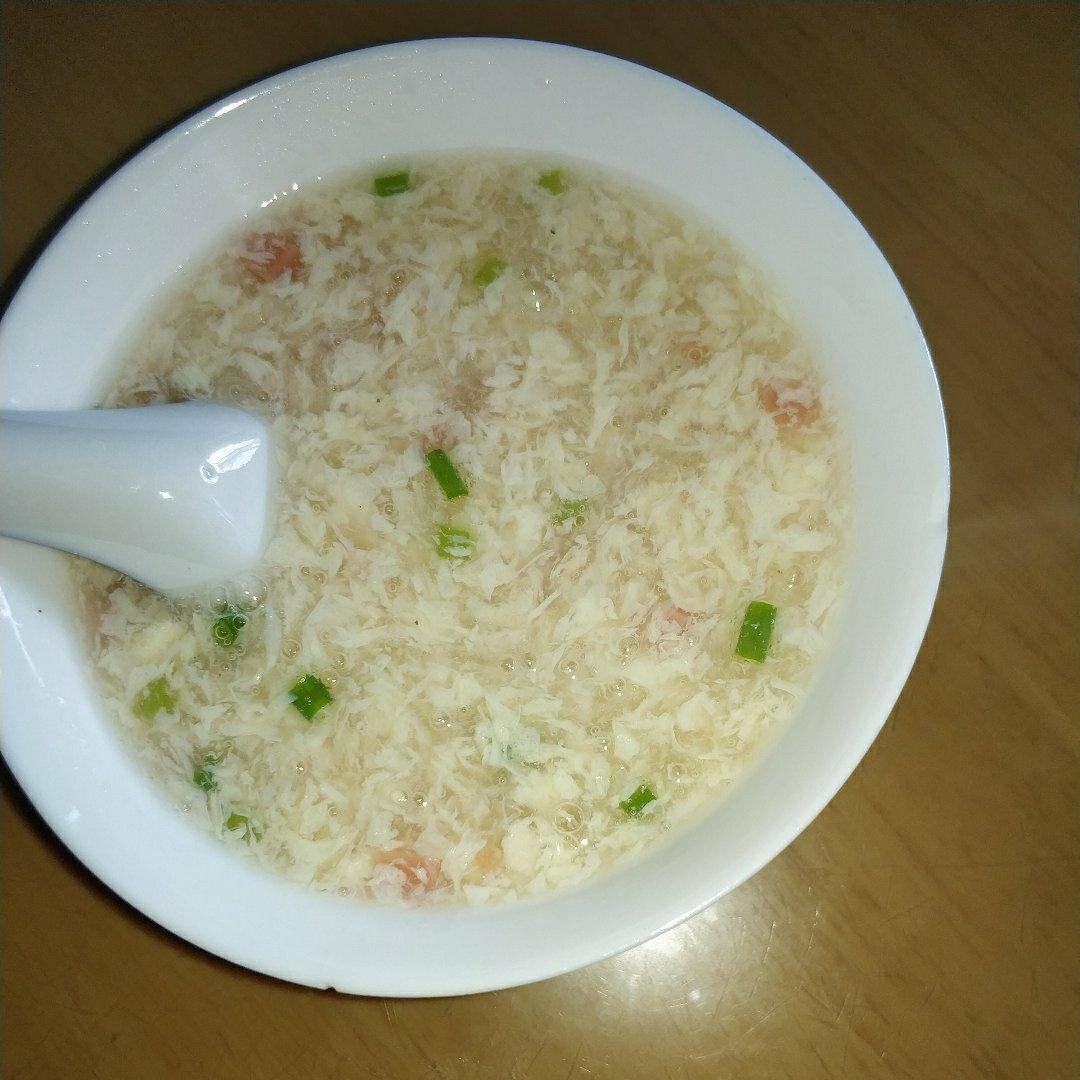 一碗漂亮又鲜嫩无比的基础蛋花汤
