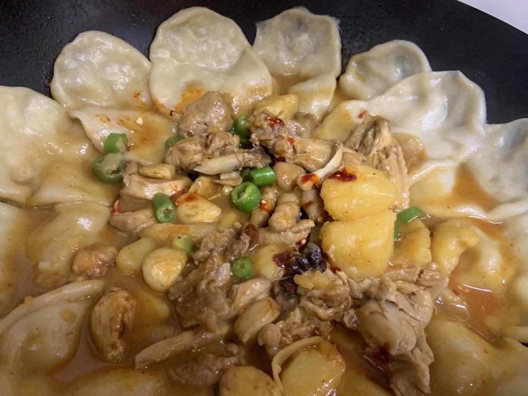 地锅鸡+自制红油【曼食慢语】