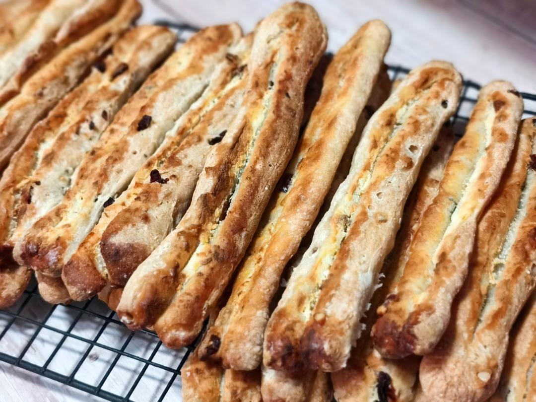 像一根树枝的面包，网红店招牌全麦坚果棒！