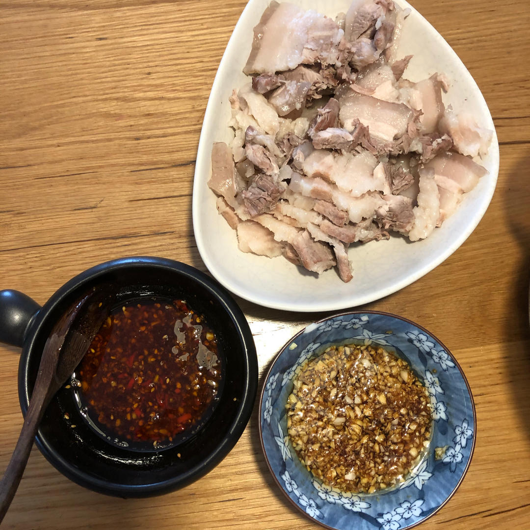 蒜泥白肉