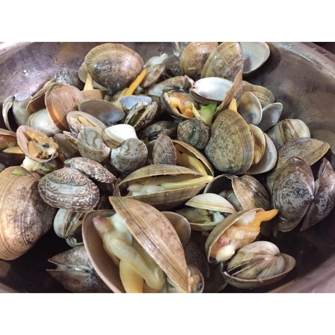炒贝壳