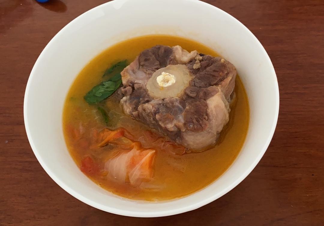 西式红酒炖牛尾