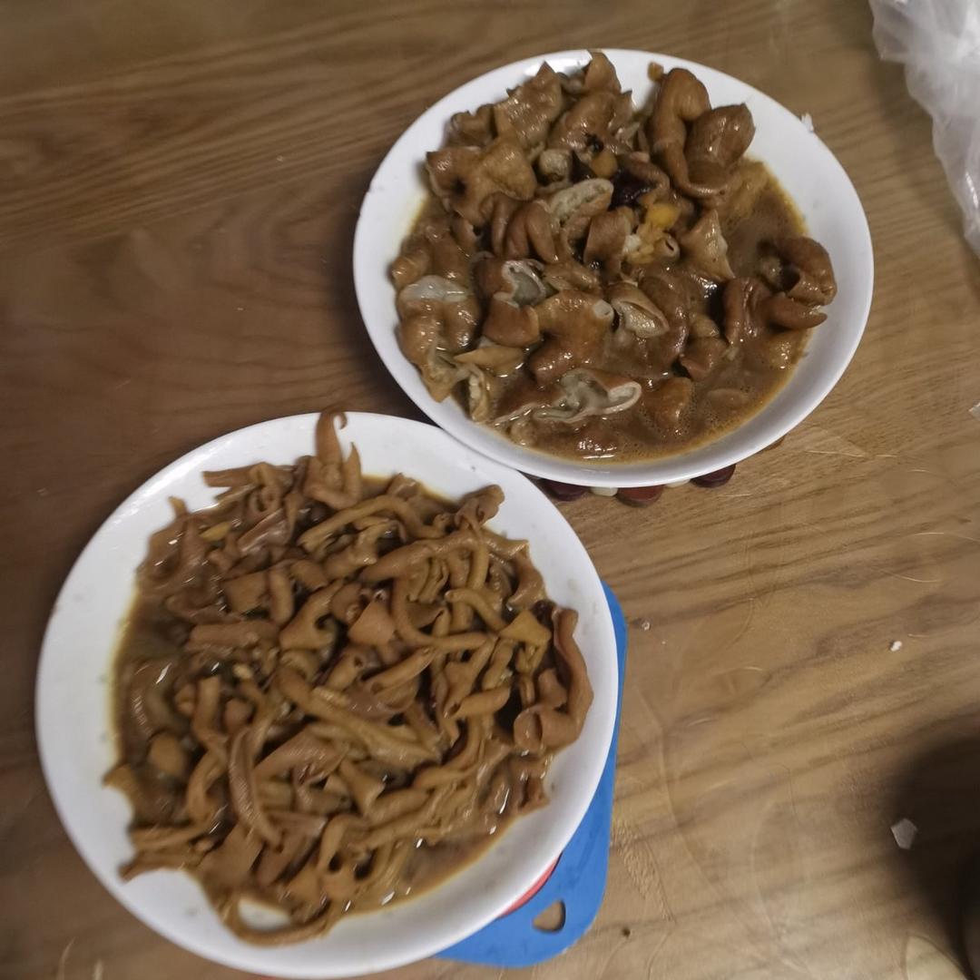 家传卤猪肠