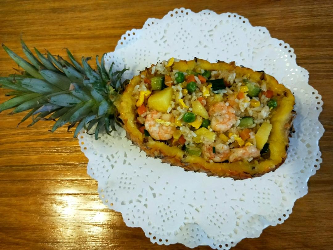 菠萝炒饭