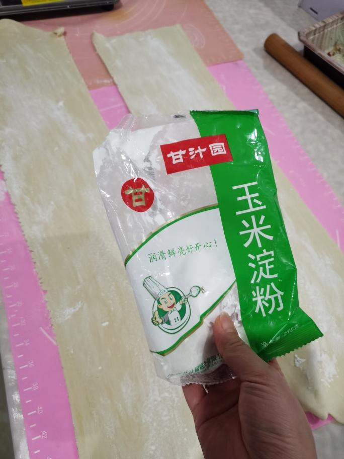 手工面条(饺子皮＋馄饨皮通用配方*压面机)的做法 步骤6