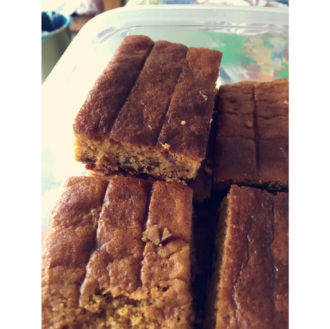 红枣葡萄干蛋糕