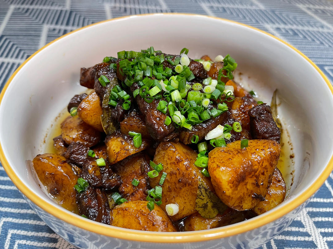 不焯水不放油的家常红烧肉