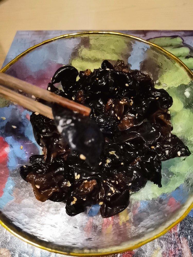 凉拌黑木耳