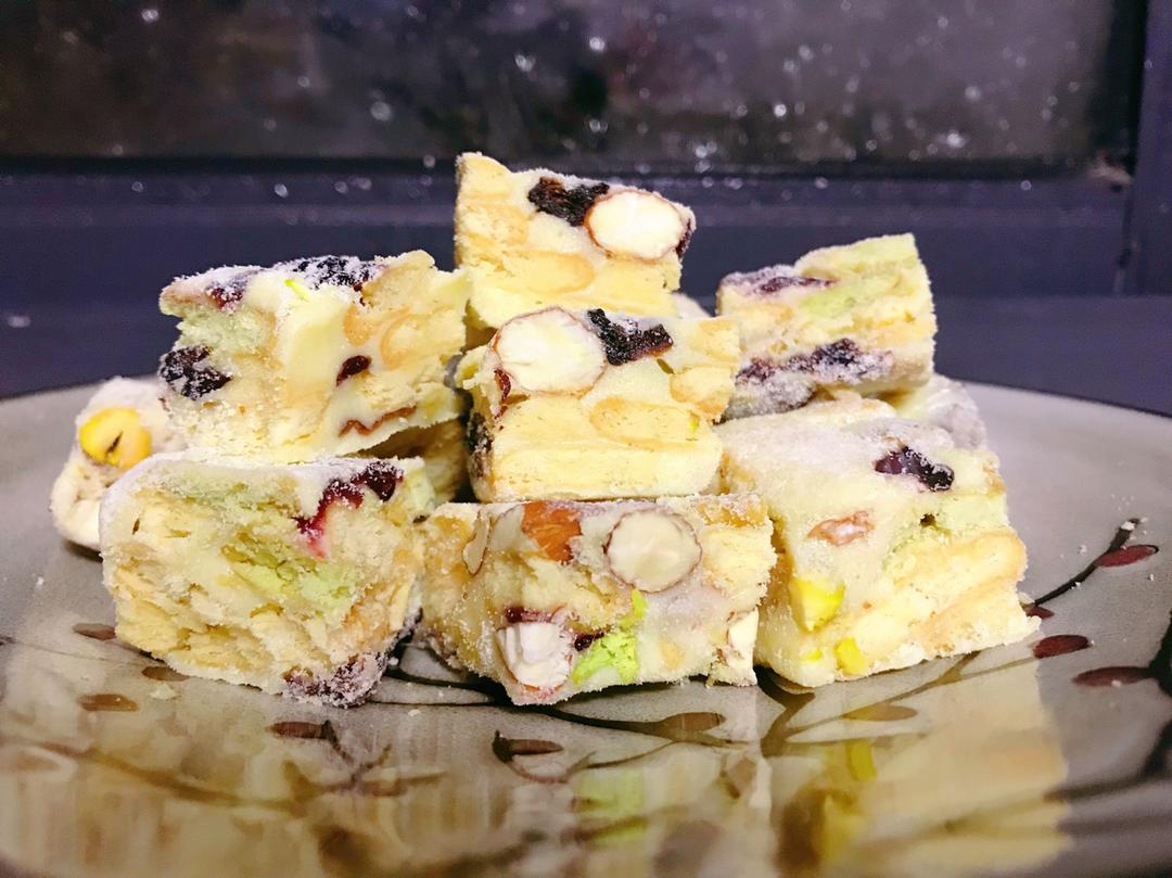 雪花酥（雪花饼，牛轧奶芙，奶酥）