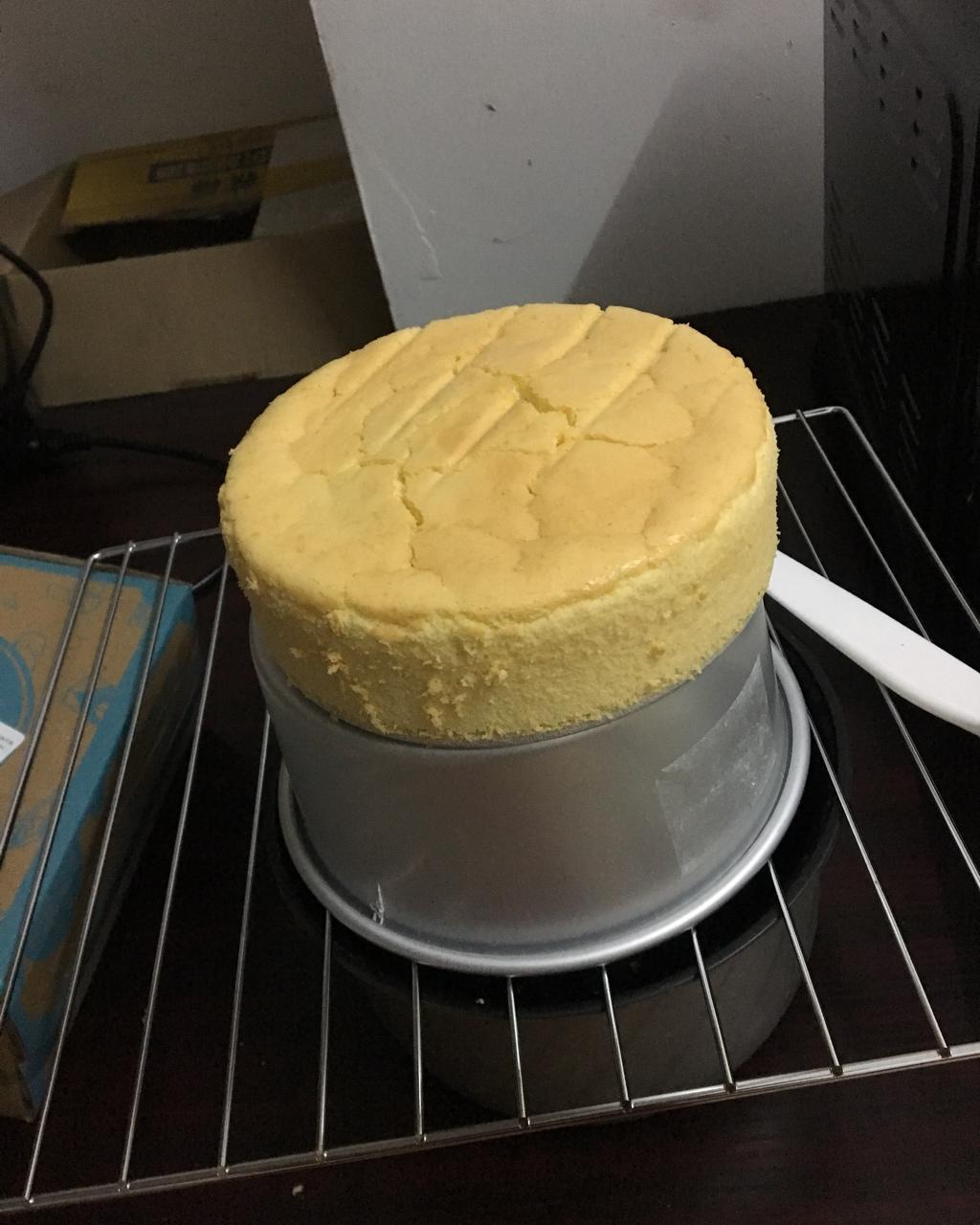 6寸原味戚风蛋糕