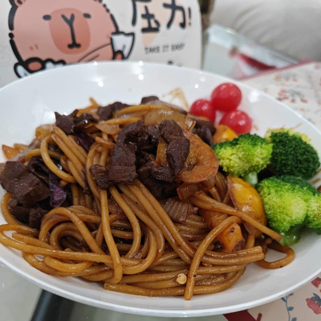 比餐厅好吃的黑椒牛柳意面🍝零失败简单教程